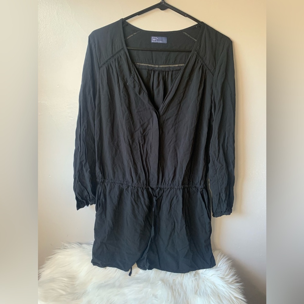 Gap Black Romper size Medium